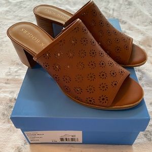 Jack Rogers Ronnie Mule mocha Brown Leather 2.5 inch heels